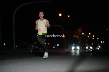Runner Photo 4378762