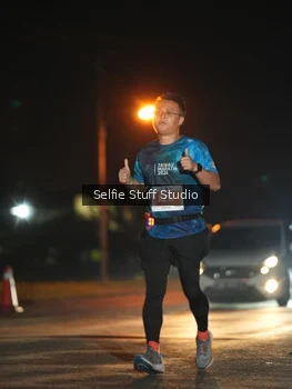 Runner Photo 4378767