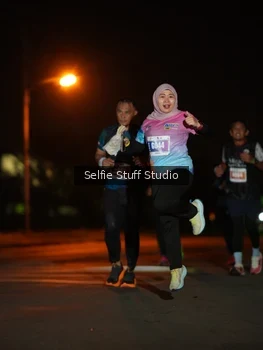 Runner Photo 4378798