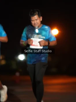 Runner Photo 4378835