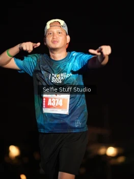 Runner Photo 4379003