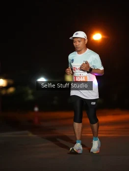 Runner Photo 4379051