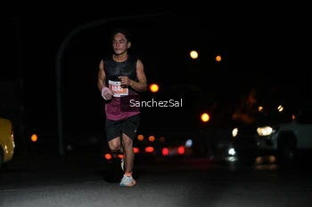 Runner Photo 4379058