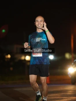 Runner Photo 4379077