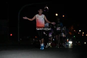 Runner Photo 4379091