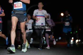Runner Photo 4379098