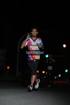 Runner Photo 4379138