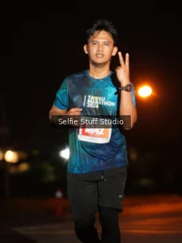 Runner Photo 4379147