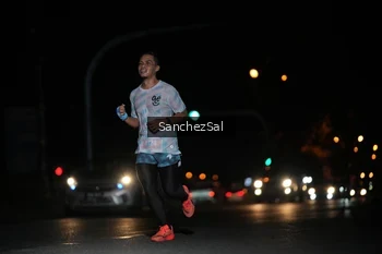 Runner Photo 4379175