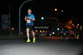 Runner Photo 4379191