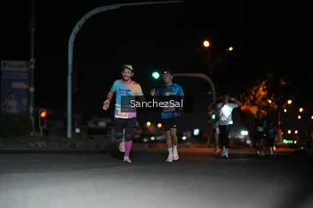 Runner Photo 4379194