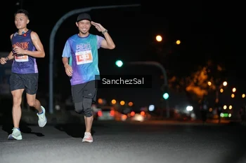 Runner Photo 4379221