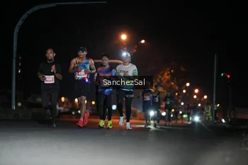 Runner Photo 4379236