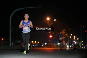 Runner Photo 4379248