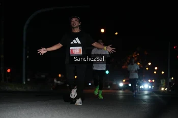 Runner Photo 4379256