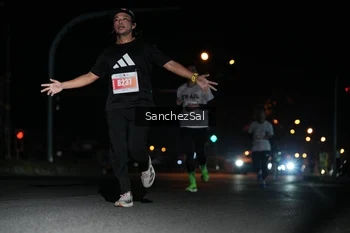 Runner Photo 4379273