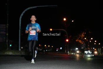 Runner Photo 4379294