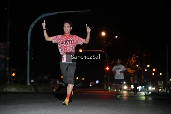 Runner Photo 4379305