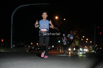 Runner Photo 4379327