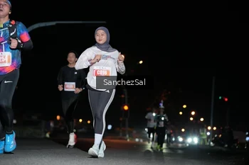 Runner Photo 4379394