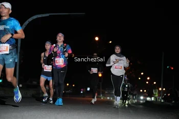 Runner Photo 4379409