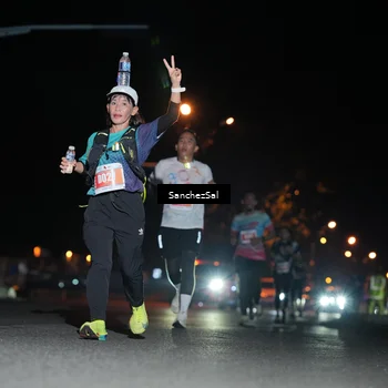 Runner Photo 4379414