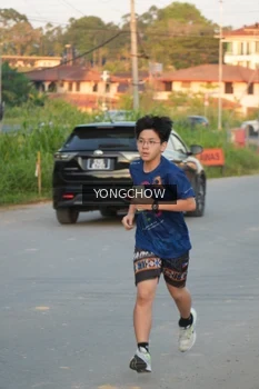Runner Photo 4379454