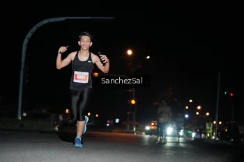 Runner Photo 4379462