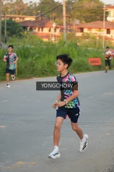 Runner Photo 4379507