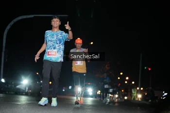 Runner Photo 4379651