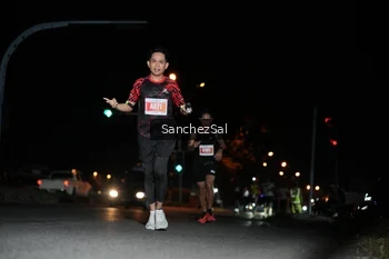 Runner Photo 4379734