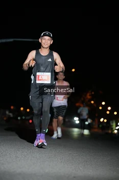Runner Photo 4379853