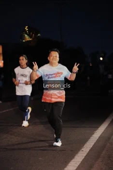 Runner Photo 4379913