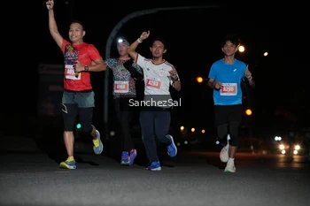 Runner Photo 4379914