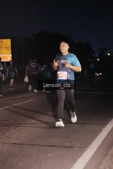 Runner Photo 4379917