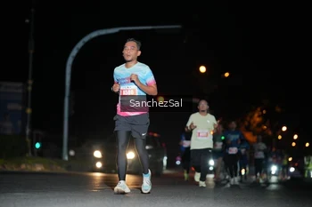 Runner Photo 4379963