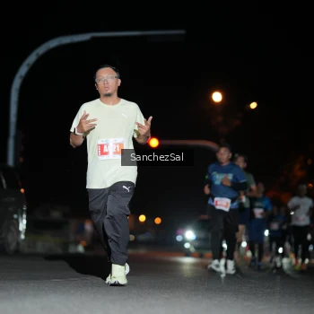 Runner Photo 4379969
