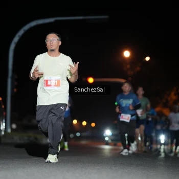Runner Photo 4380005