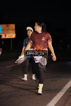 Runner Photo 4380030