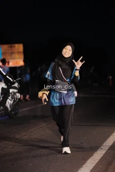 Runner Photo 4380062