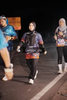 Runner Photo 4380195