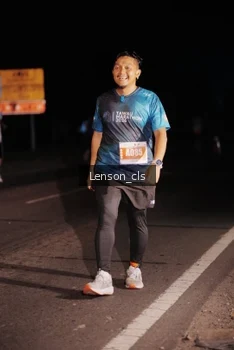 Runner Photo 4380223