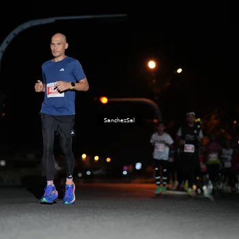 Runner Photo 4380363