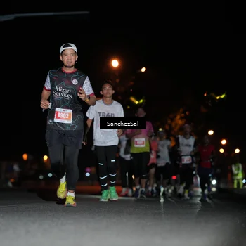 Runner Photo 4380364