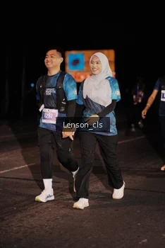 Runner Photo 4380380
