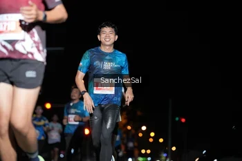 Runner Photo 4380441