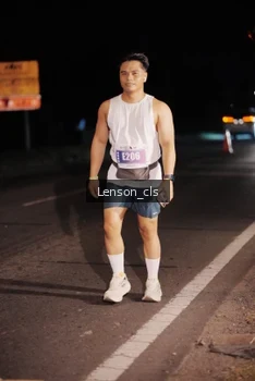 Runner Photo 4380461