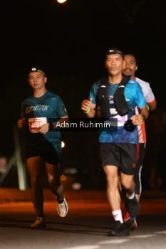Runner Photo 4380503