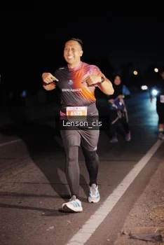 Runner Photo 4380523
