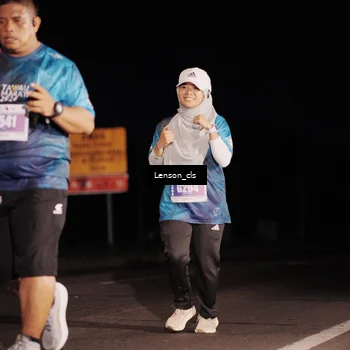 Runner Photo 4380528